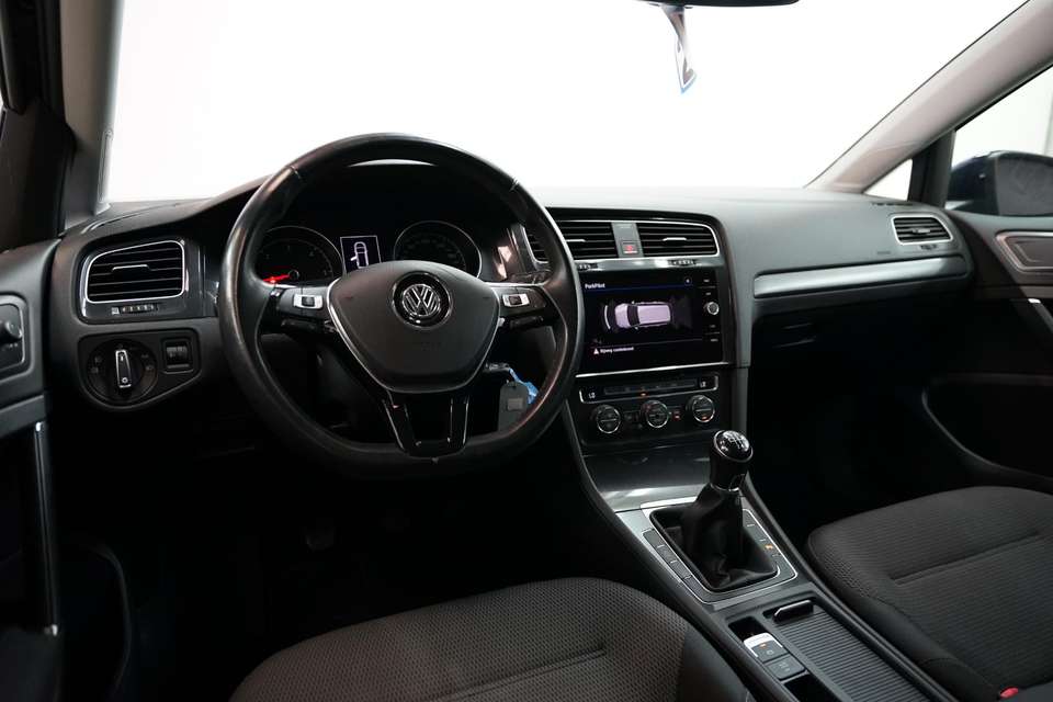 Volkswagen Golf Variant - Imagem 12