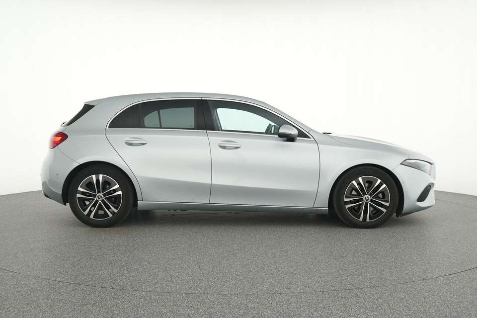 Mercedes-Benz A 180 - Imagem 9