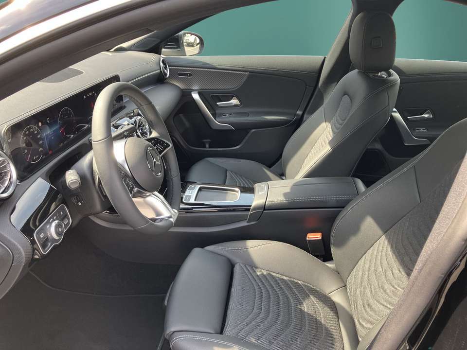 Mercedes-Benz CLA 200 - Imagem 11