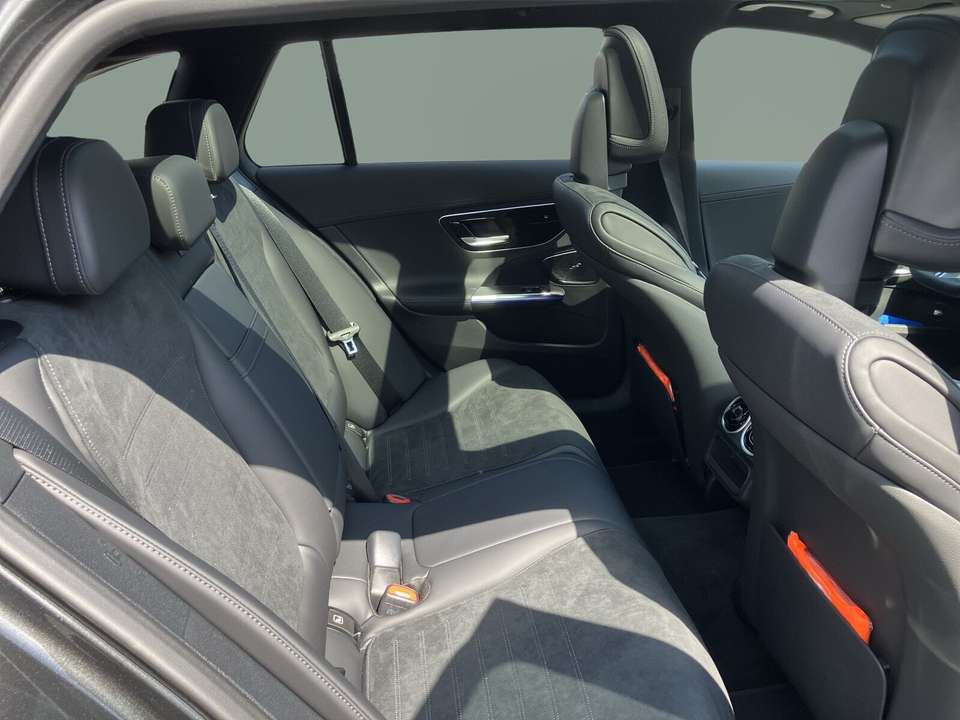 Mercedes-Benz C 220 - Imagem 12