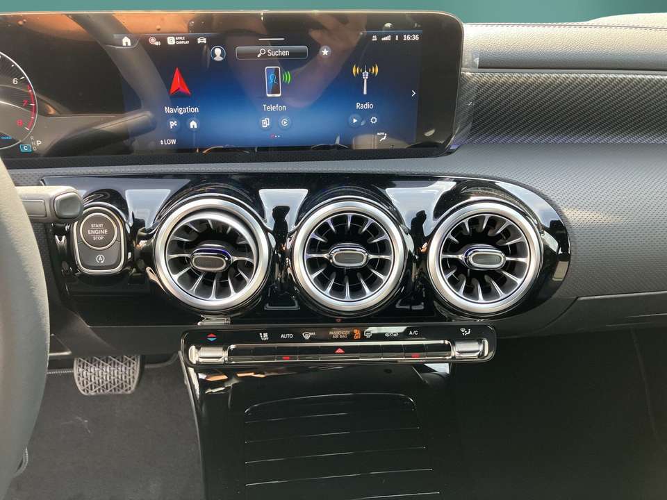 Mercedes-Benz CLA 200 - Imagem 15