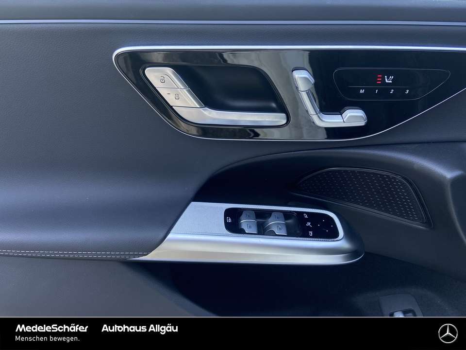 Mercedes-Benz E 220 - Imagem 13