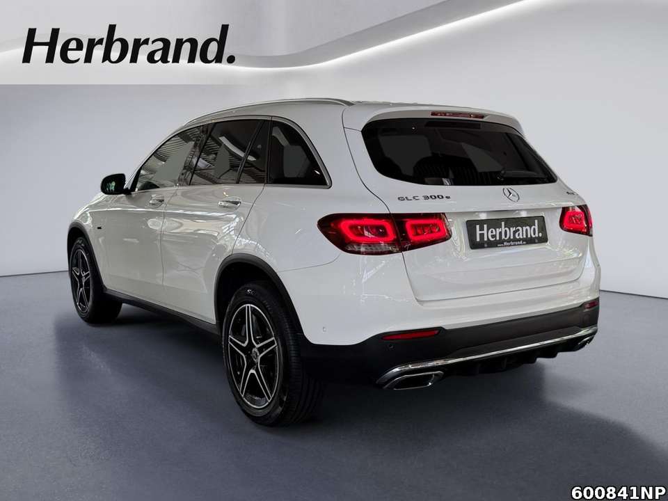 Mercedes-Benz GLC 300 - Imagem 4
