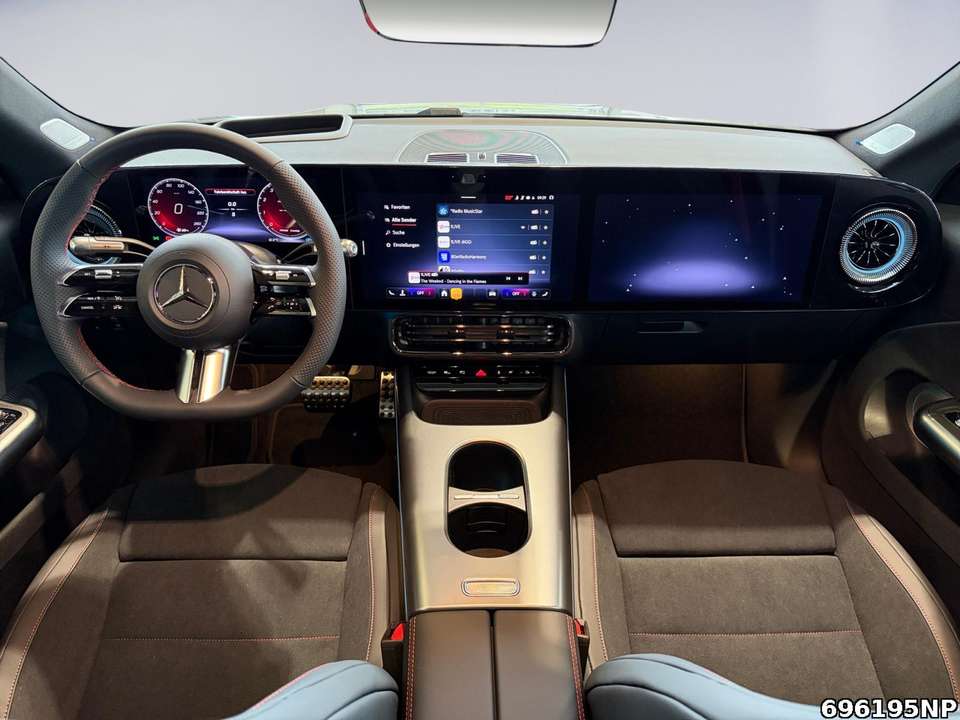 Mercedes-Benz CLA 200 - Imagem 8