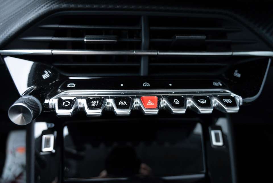 Peugeot 208 - Imagem 6