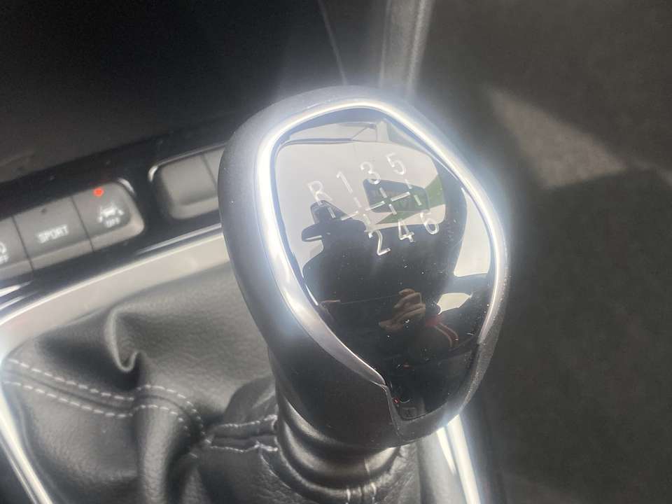 Opel Corsa - Imagem 12