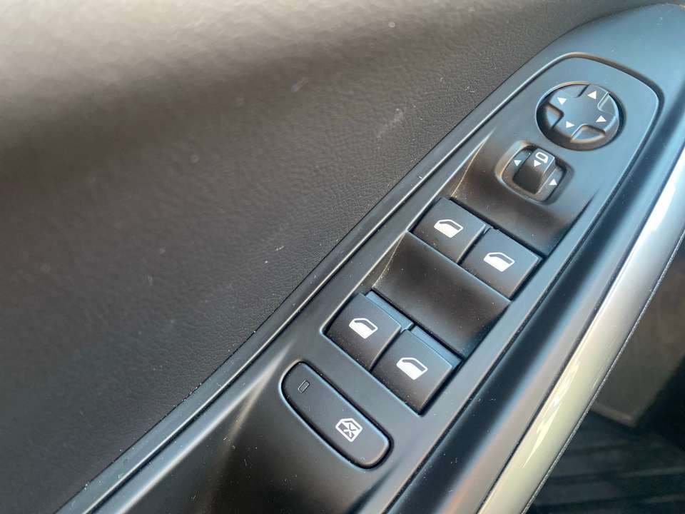 Opel Grandland - Imagem 12