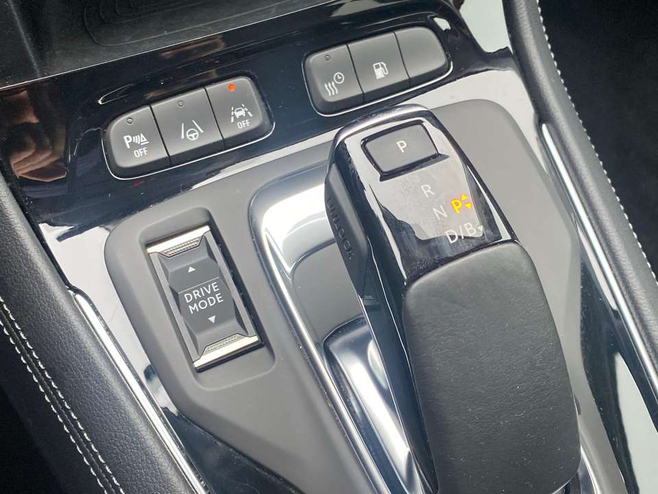 Opel Grandland - Imagem 12