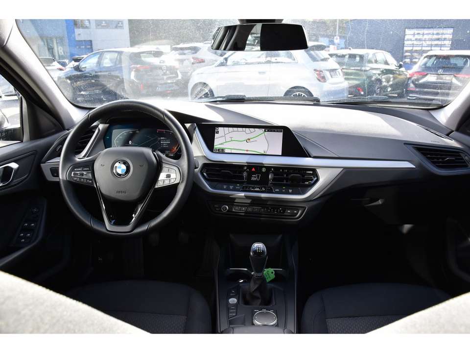 BMW 116 - Imagem 9