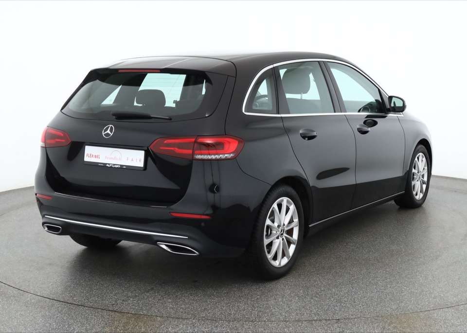 Mercedes-Benz B 200 - Imagem 5