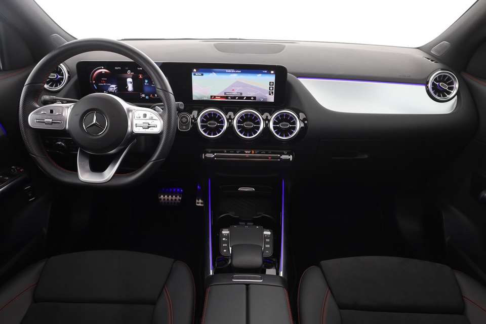 Mercedes-Benz GLA 250 - Imagem 9