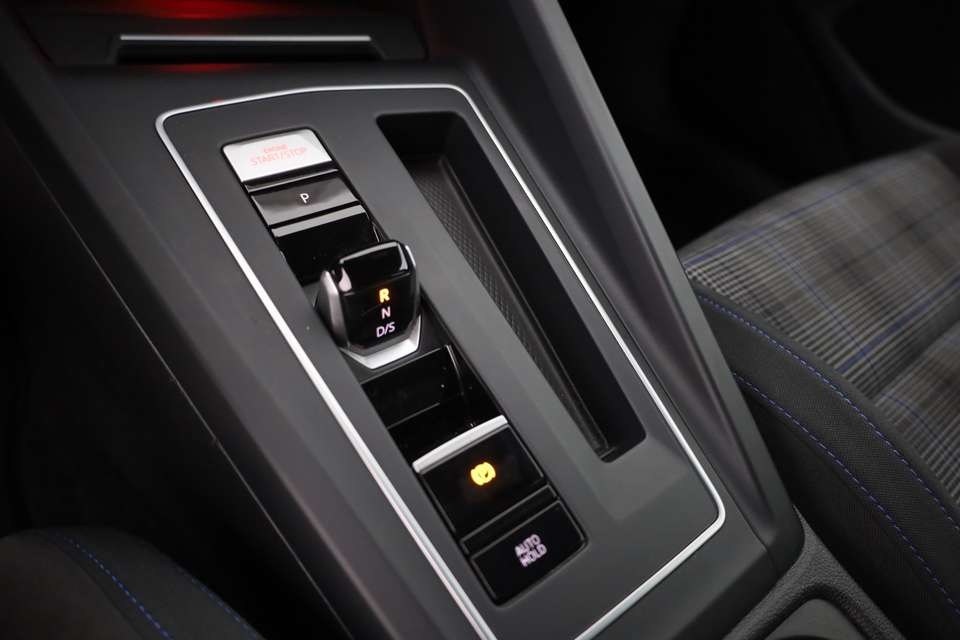 Volkswagen Golf - Imagem 13