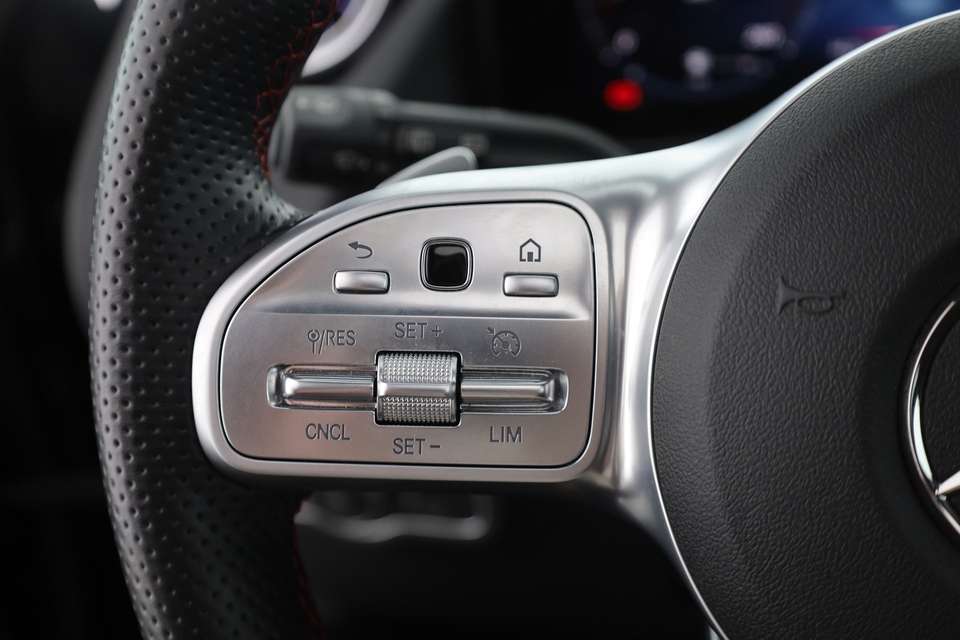 Mercedes-Benz GLA 250 - Imagem 14