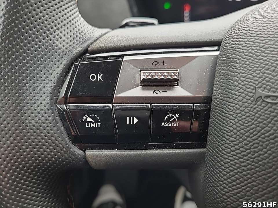 DS Automobiles DS 4 - Imagem 14