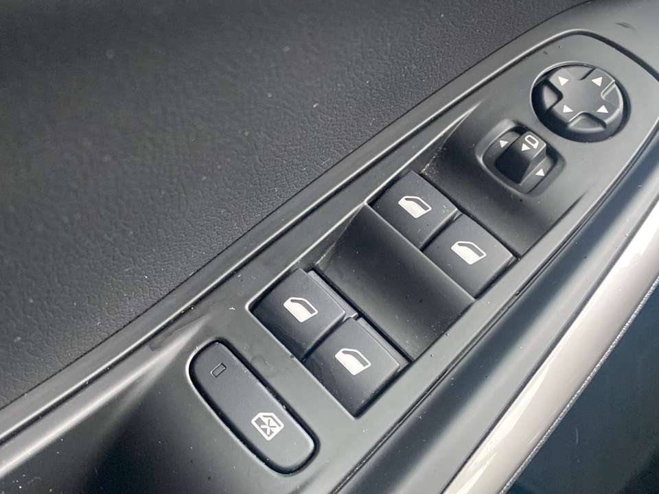 Opel Grandland - Imagem 13