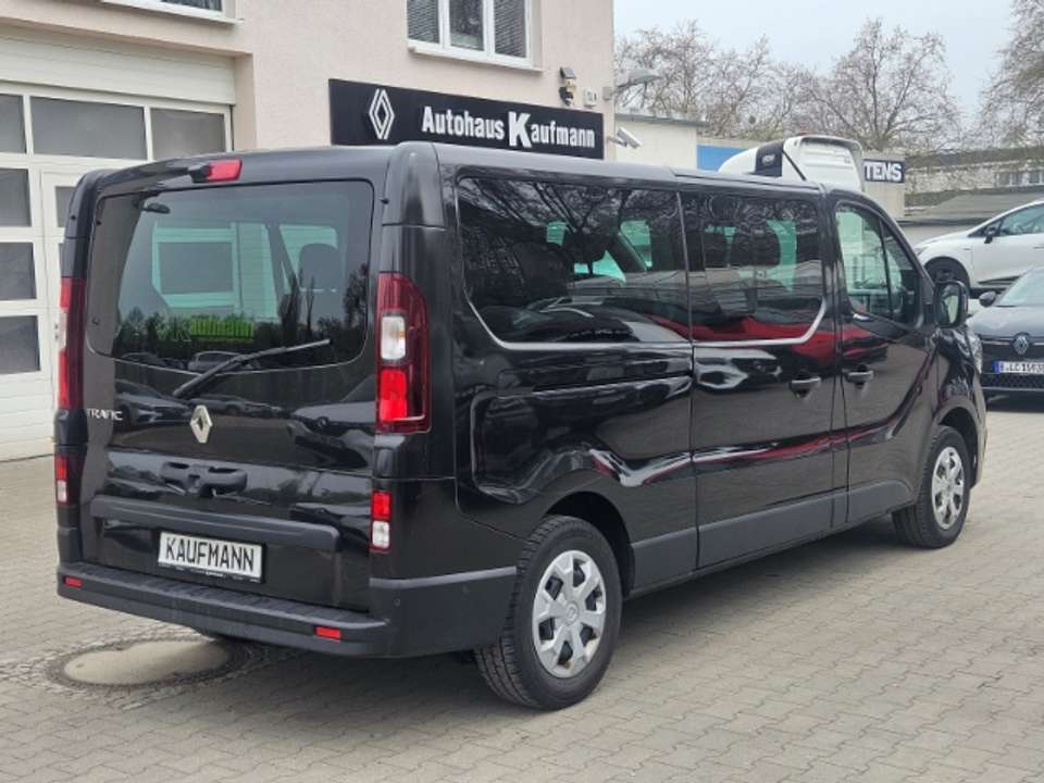 Renault Trafic - Imagem 4
