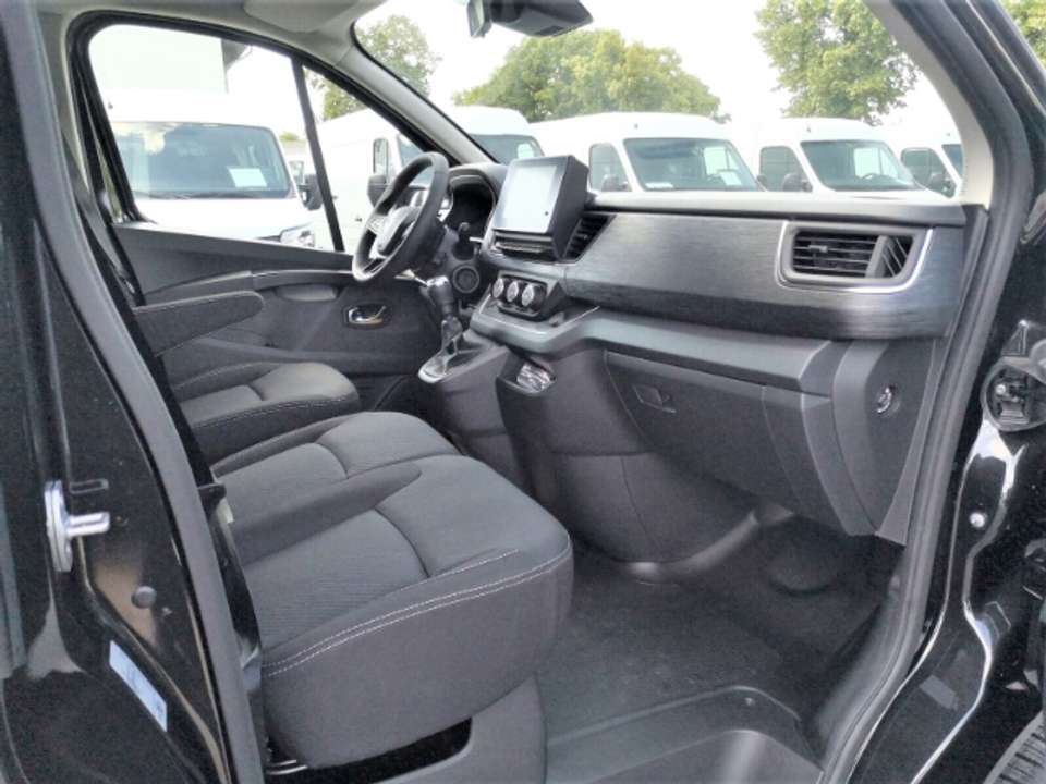 Renault Trafic - Imagem 12