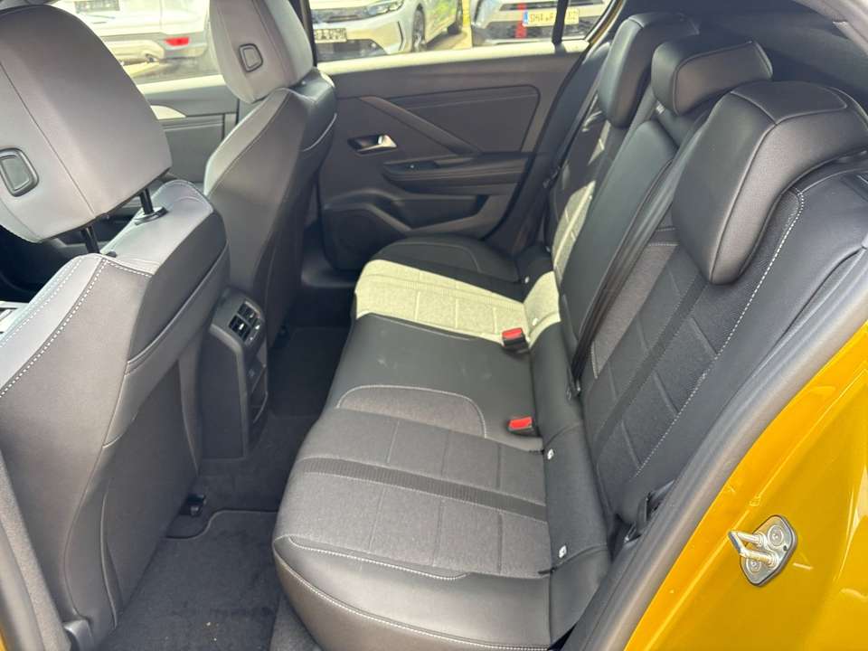 Opel Astra - Imagem 12