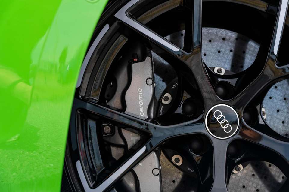 Audi RS3 - Imagem 11