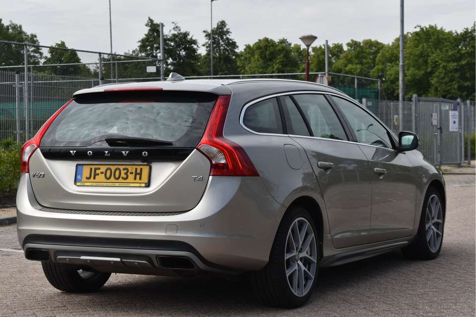 Volvo V60 - Imagem 6
