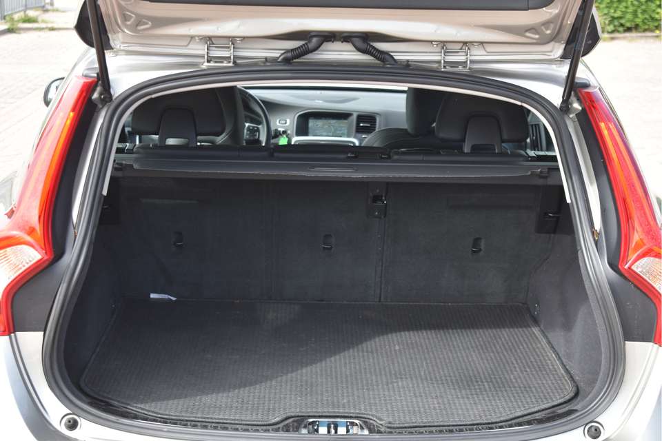 Volvo V60 - Imagem 10