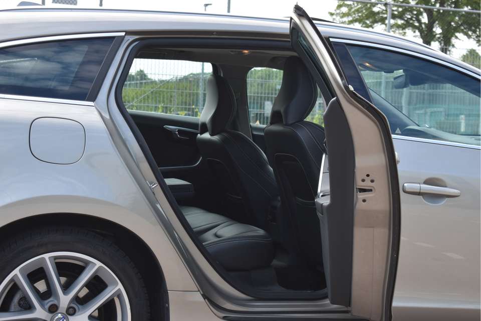 Volvo V60 - Imagem 12