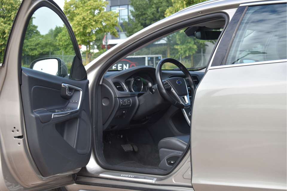 Volvo V60 - Imagem 14