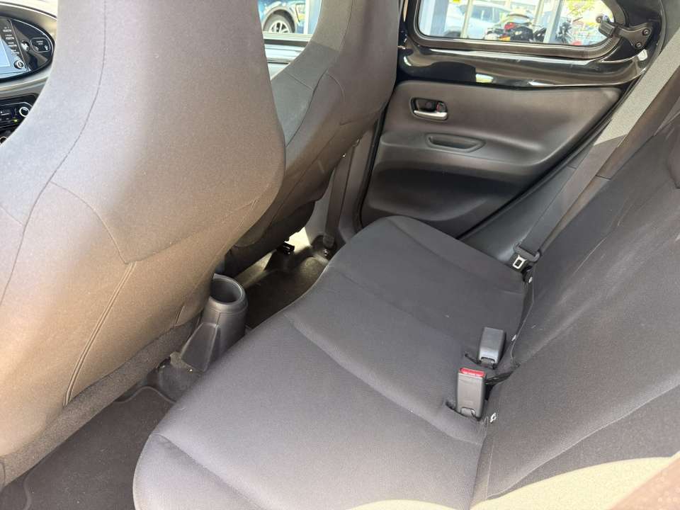 Toyota Aygo X - Imagem 13