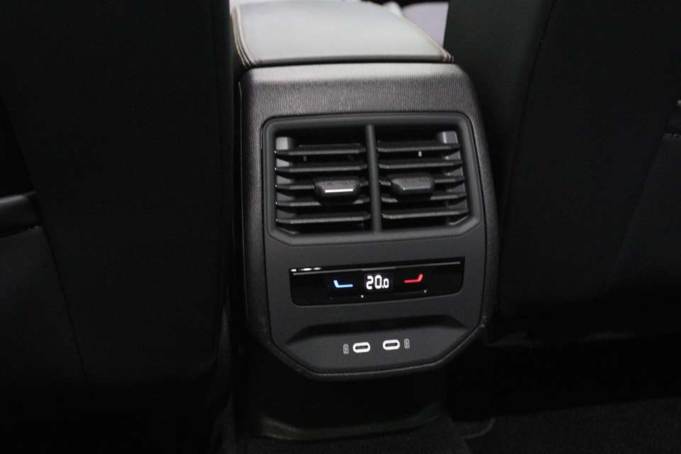CUPRA Formentor - Imagem 19