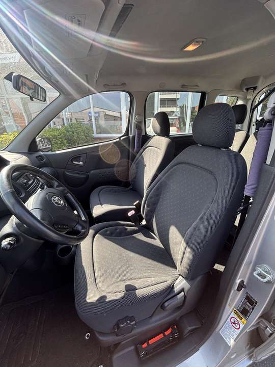 Toyota Yaris - Imagem 4
