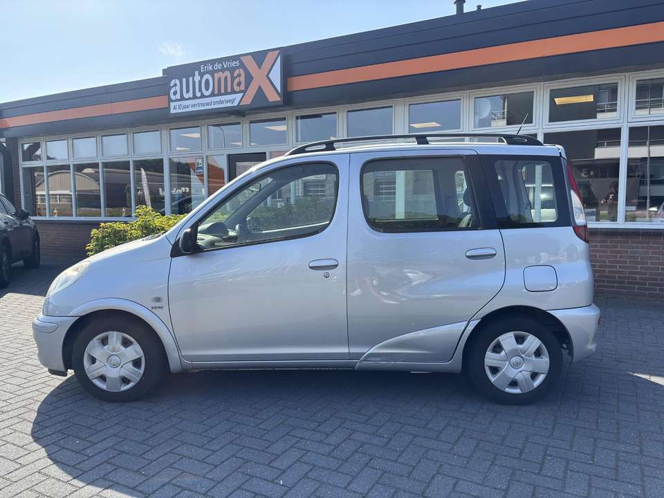 Toyota Yaris - Imagem 7