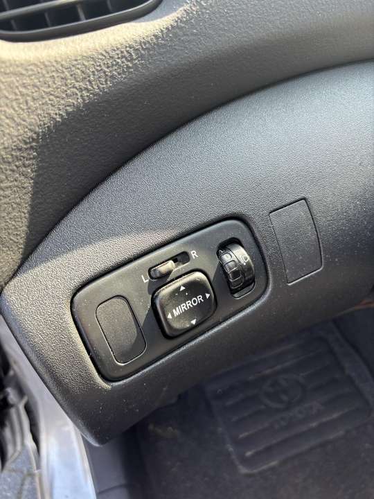 Toyota Yaris - Imagem 9