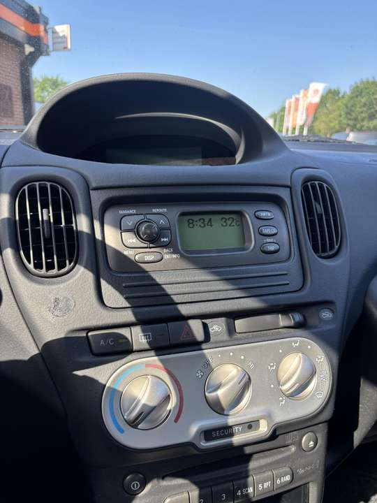 Toyota Yaris - Imagem 11