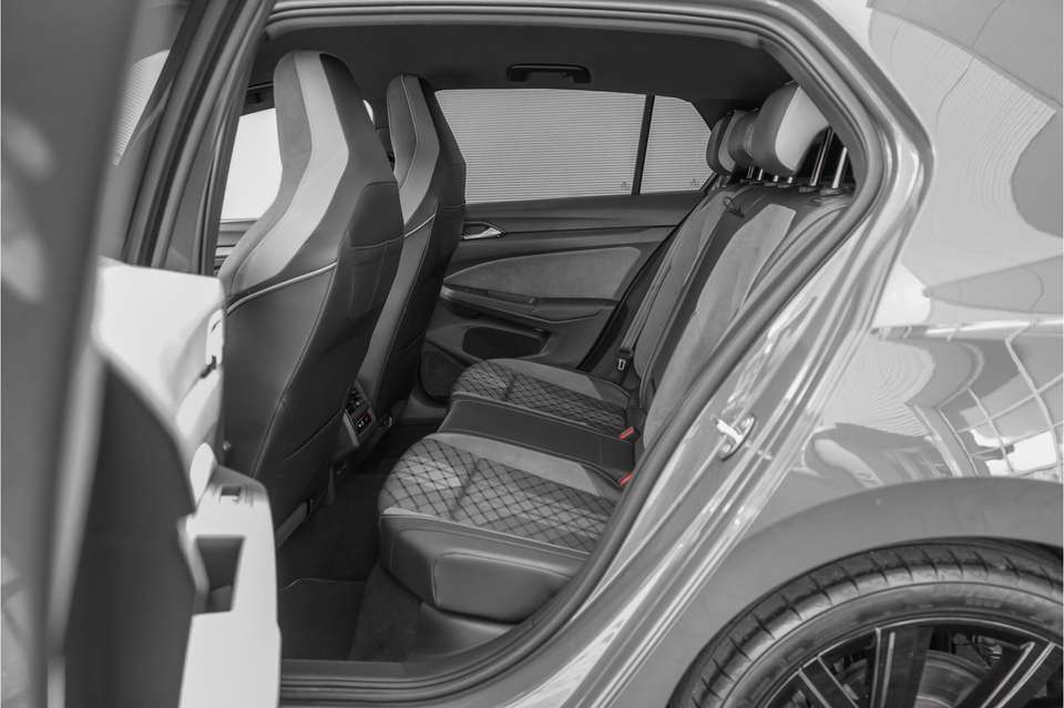 Volkswagen Golf - Imagem 6