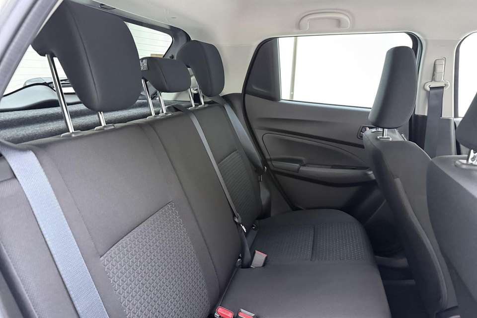Suzuki Swift - Imagem 14