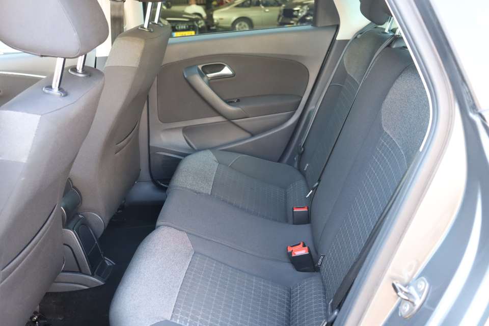 Volkswagen Polo - Imagem 11