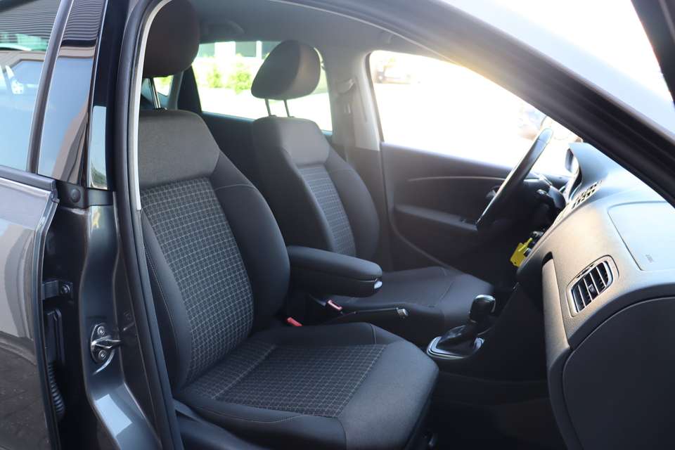 Volkswagen Polo - Imagem 14