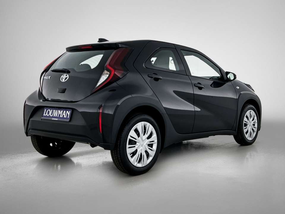 Toyota Aygo X - Imagem 2