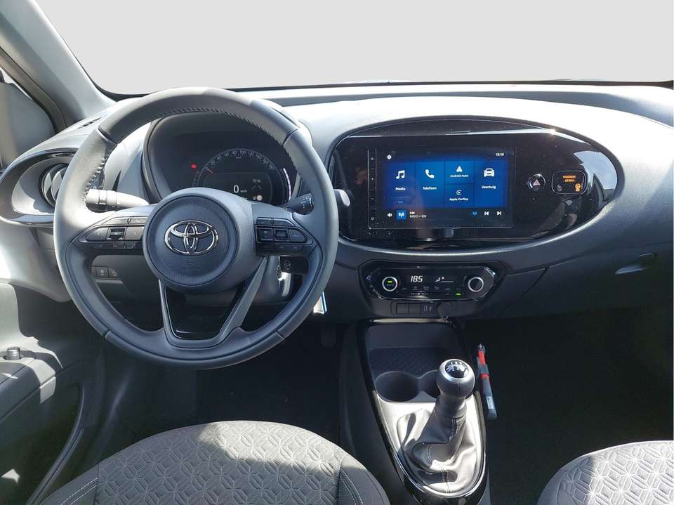Toyota Aygo X - Imagem 5