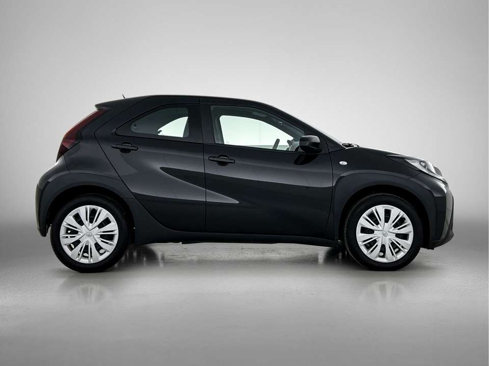 Toyota Aygo X - Imagem 12