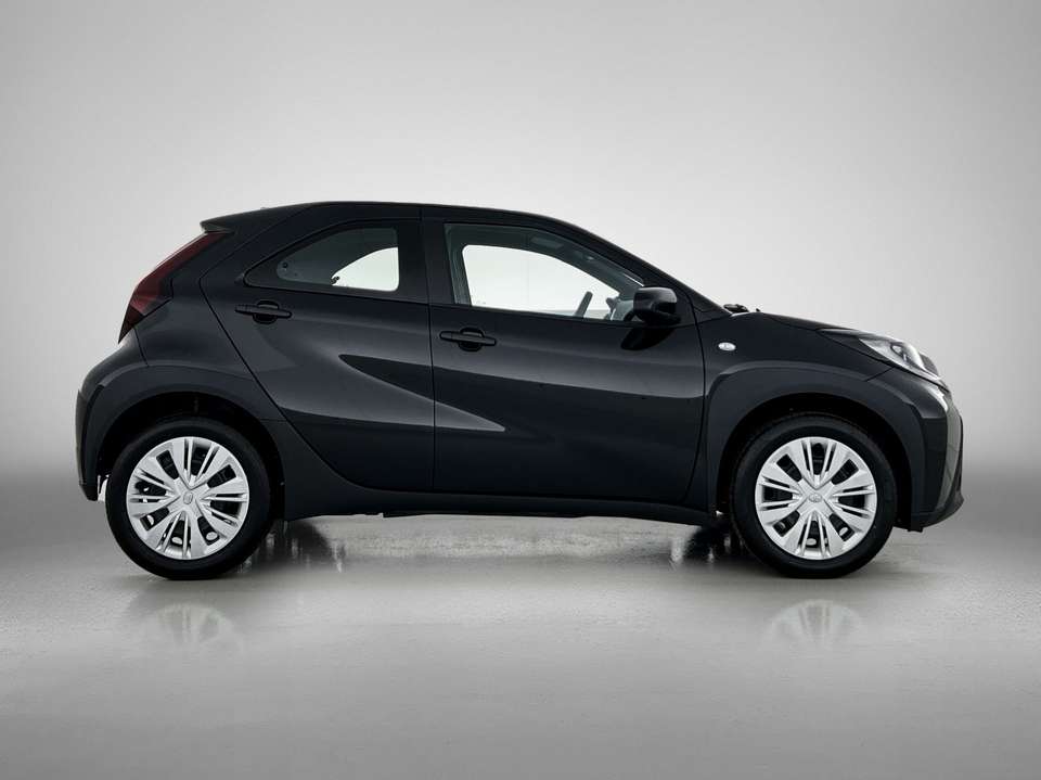 Toyota Aygo X - Imagem 11