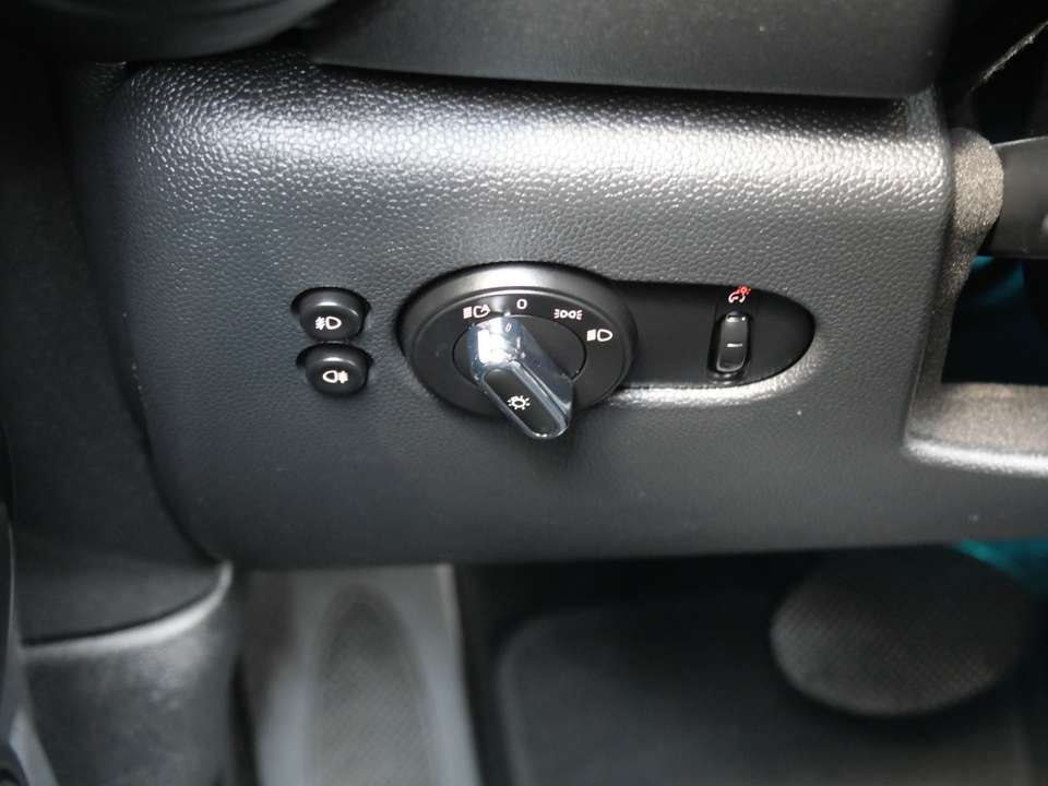 MINI Cooper - Imagem 17