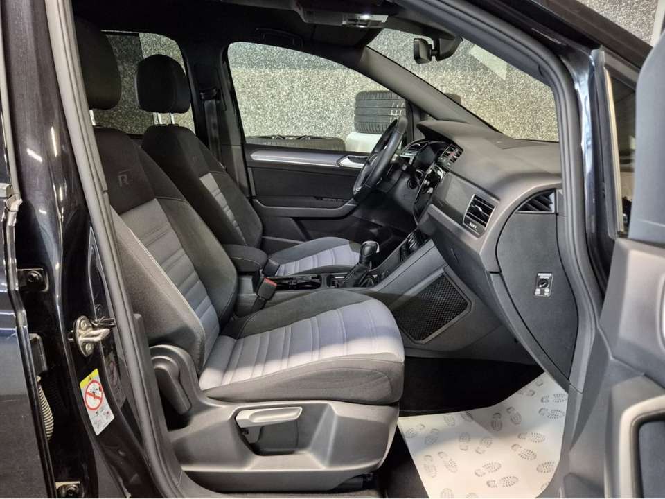 Volkswagen Touran - Imagem 4