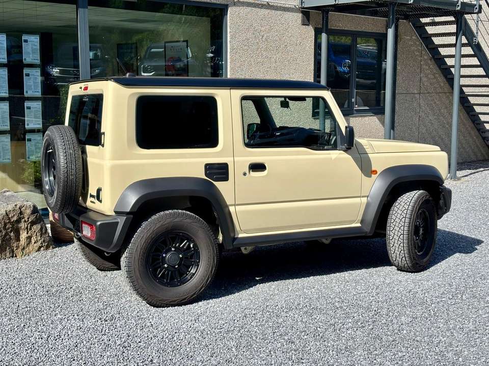 Suzuki Jimny - Imagem 7