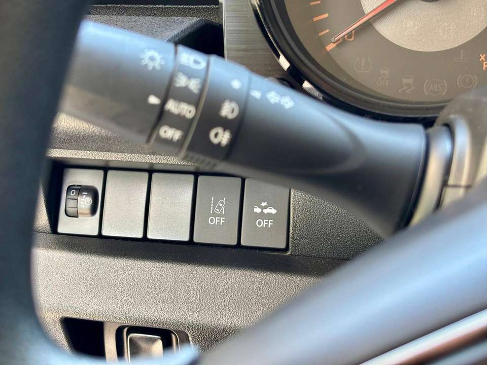 Suzuki Jimny - Imagem 12