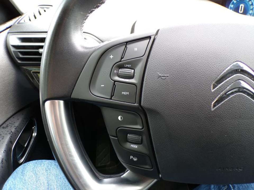 Citroen C4 Picasso - Imagem 9