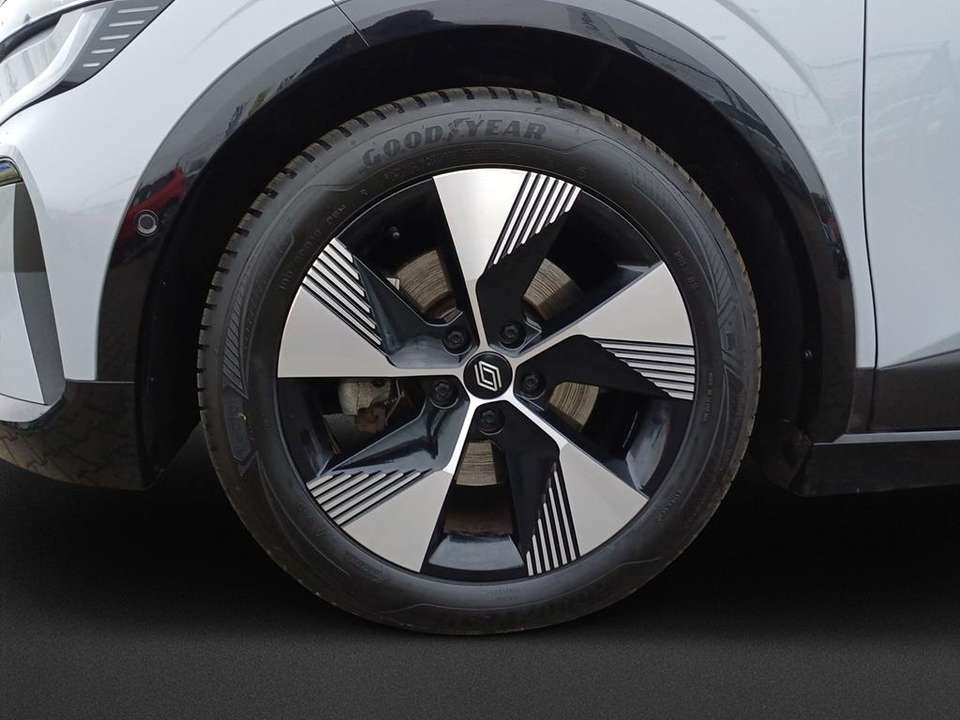 Renault Megane E-Tech - Imagem 9