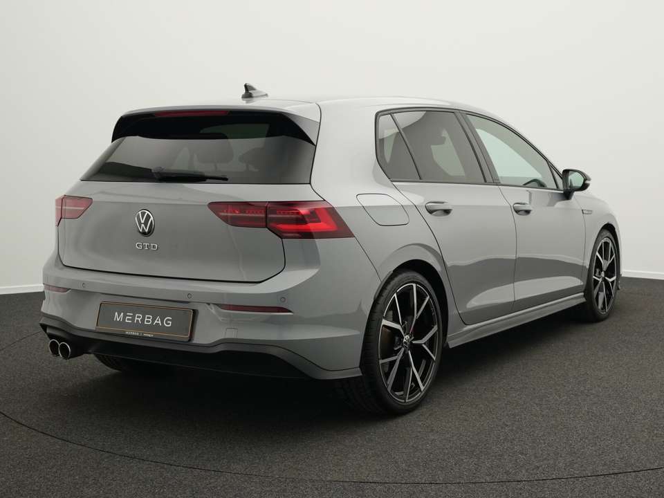 Volkswagen Golf - Imagem 3