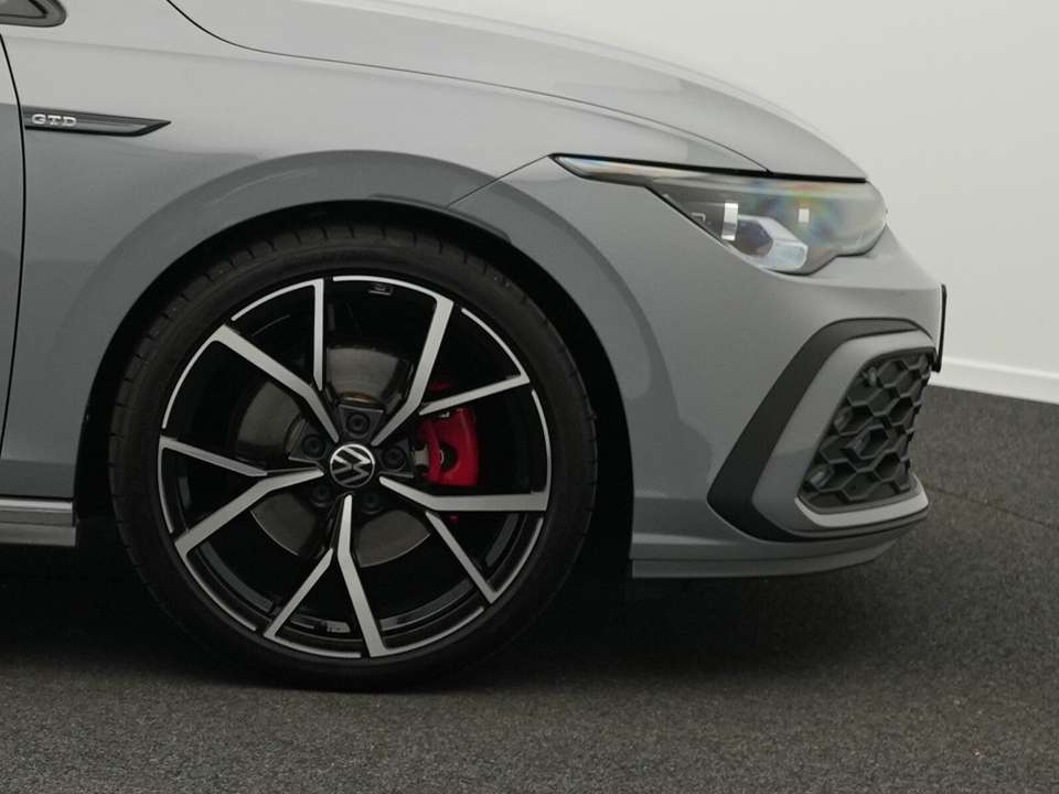 Volkswagen Golf - Imagem 6