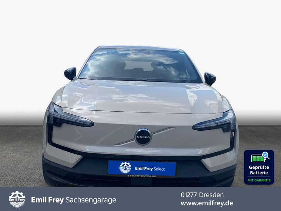 Volvo EX30 - Imagem 1